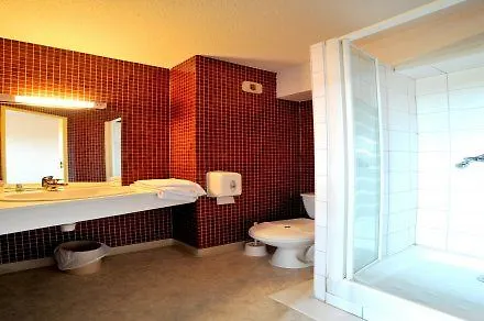 Balladins Clermont / Otel 2*